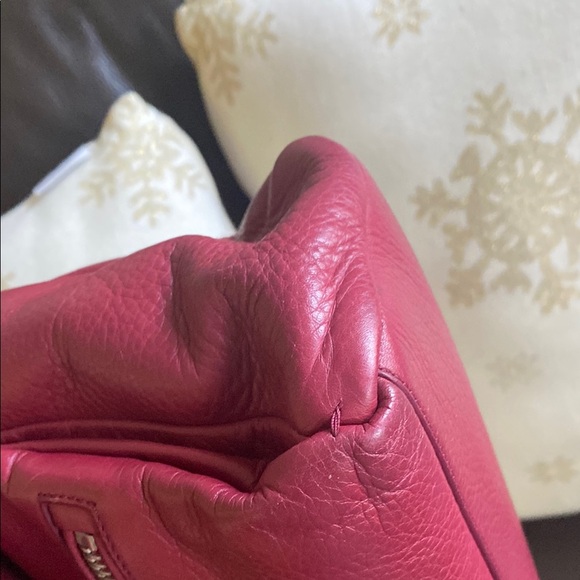 Givenchy red oanfora  Leather Women's Bag - Picture 10 of 12